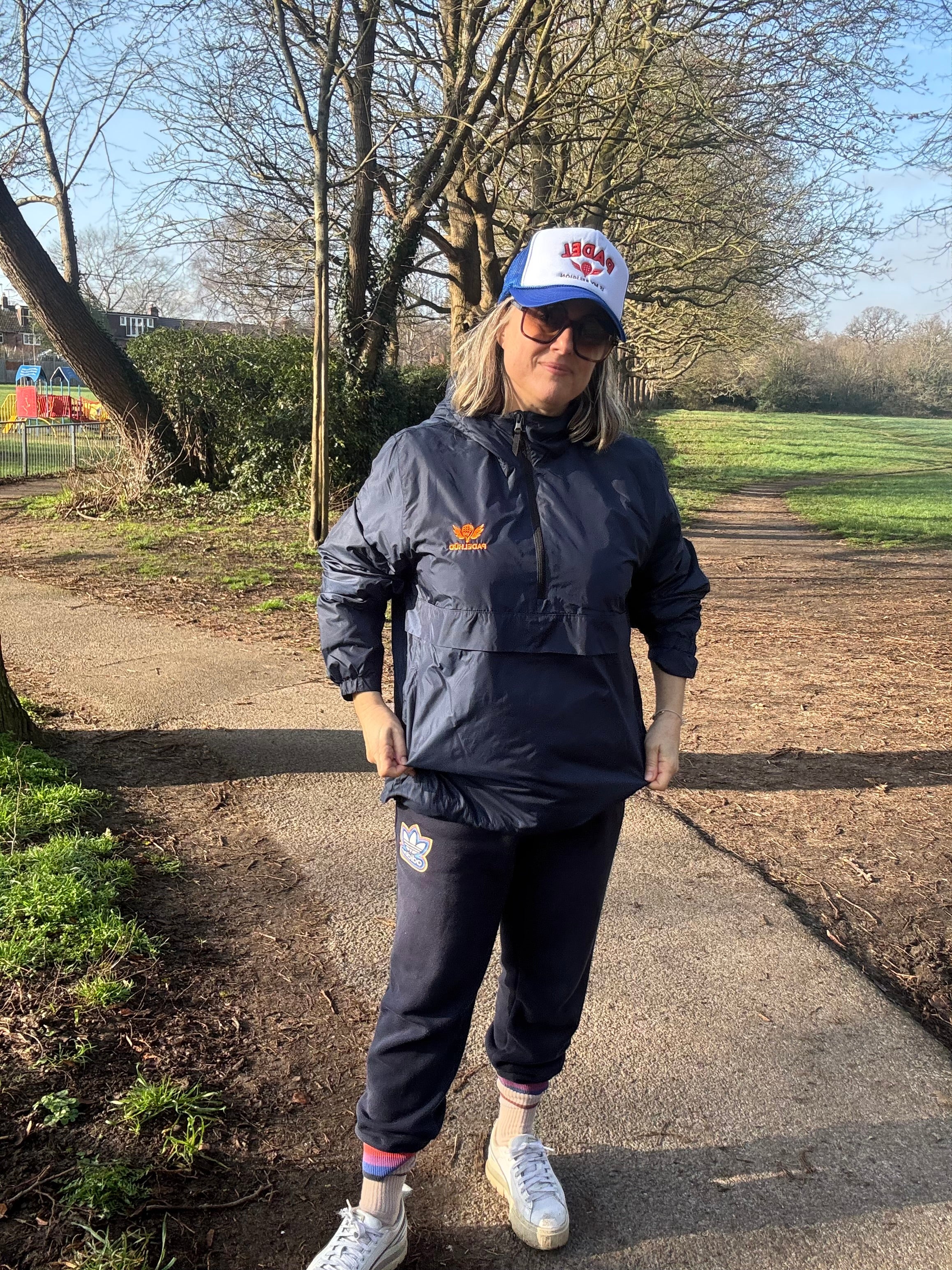 The Woodie - The Rally Shell Sustainable Waterproof Padel Hoodie - THE WOODIE - Navy