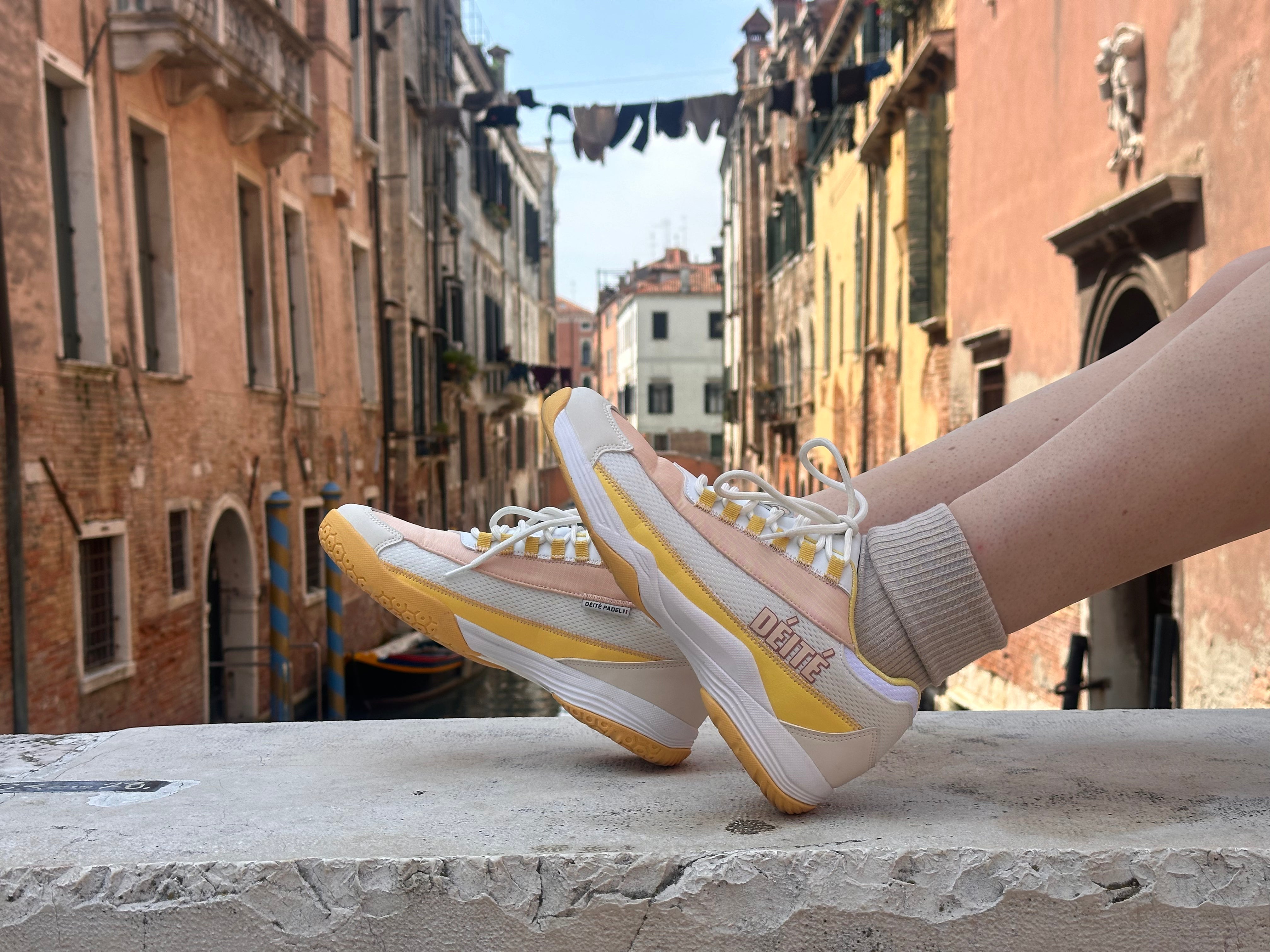 Déité Padel Shoes – Peach Studio