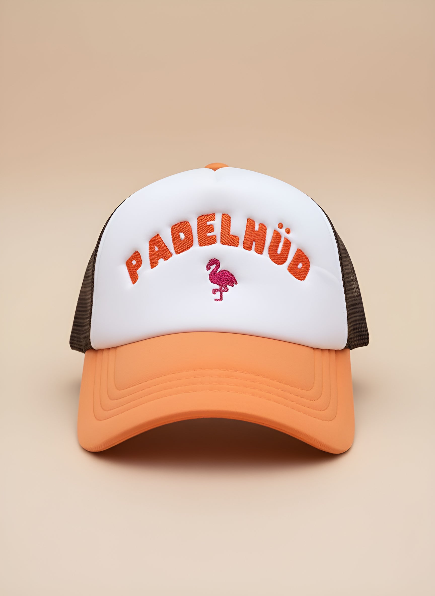 The Padelhüd Palm Springs Trucker