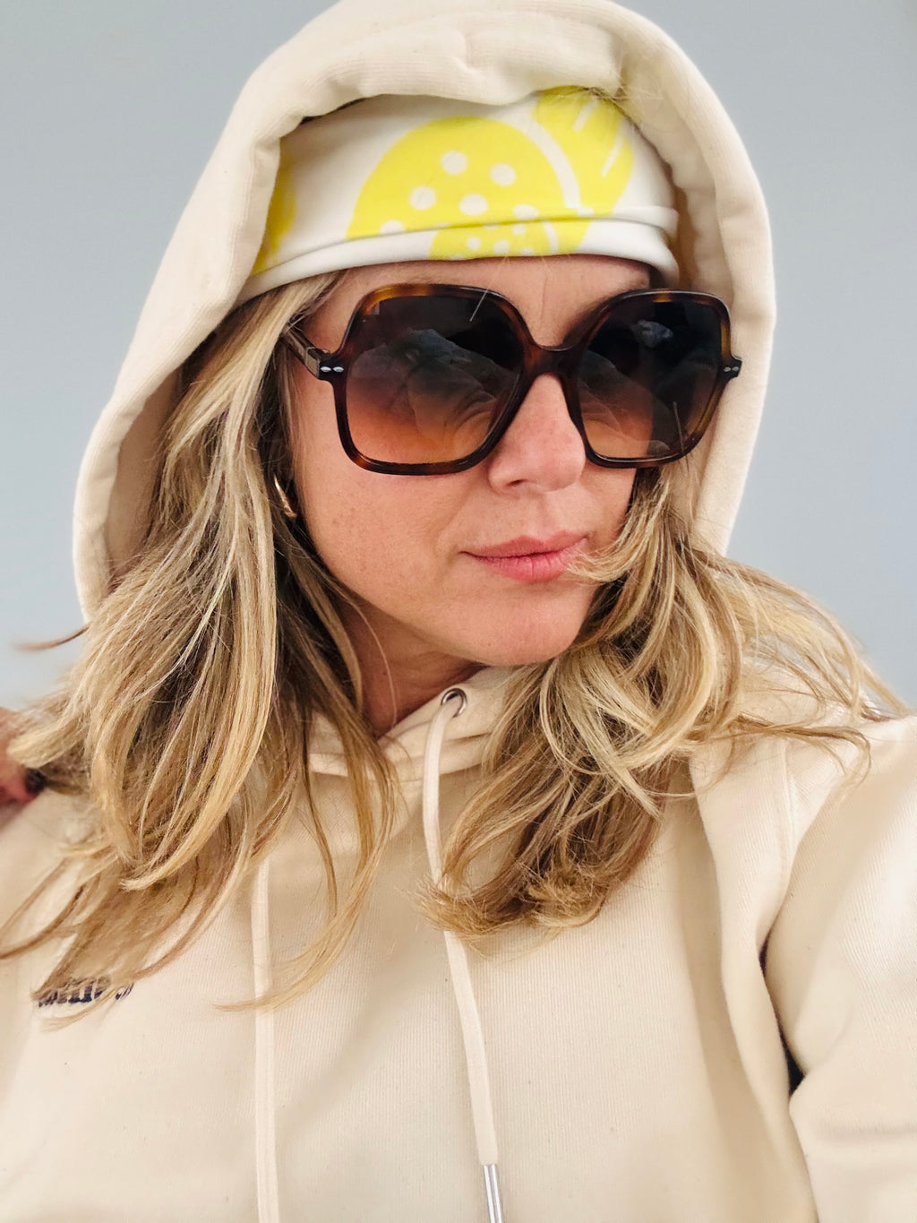 The Padelhüd Padel ‘Ben’ Dana – White with Pastel Neon Yellow