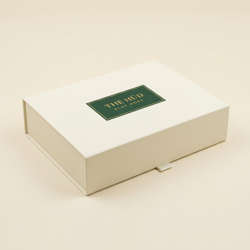 The Hud Padel Gift Box, ivory box closed | The Hud
