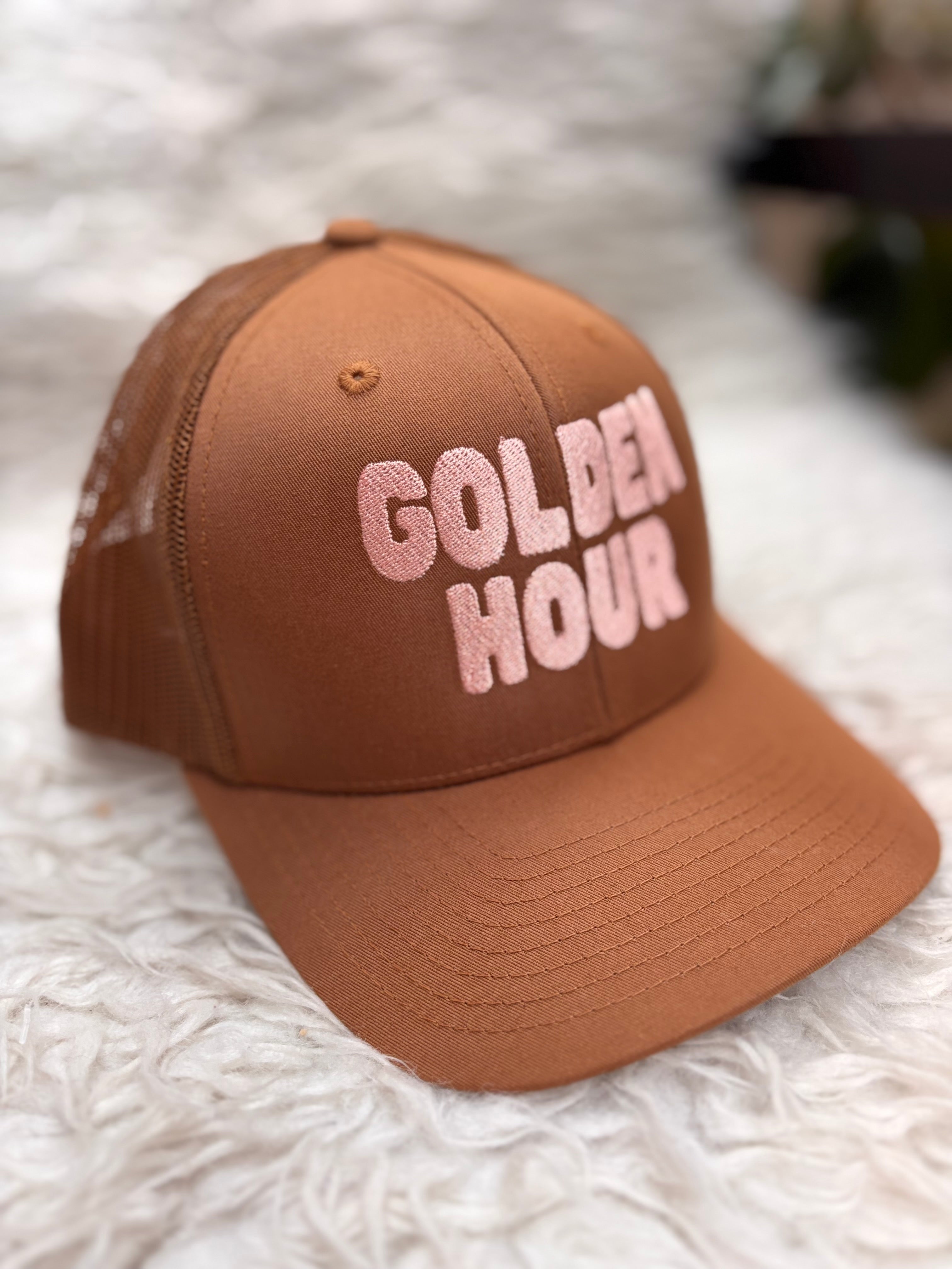THE PADELHÜD GOLDEN HOUR TRUCKER