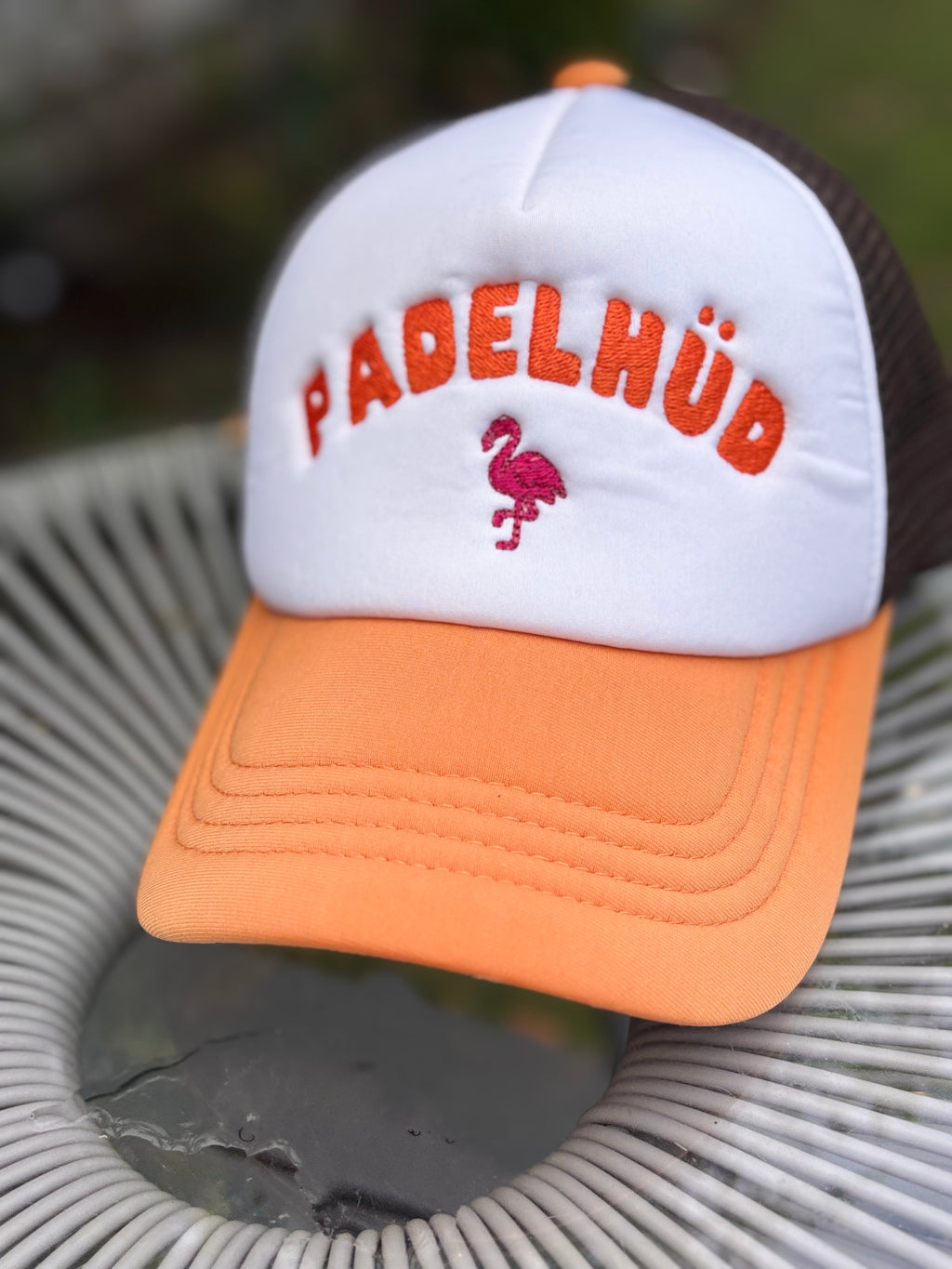 The Padelhüd Palm Springs Trucker